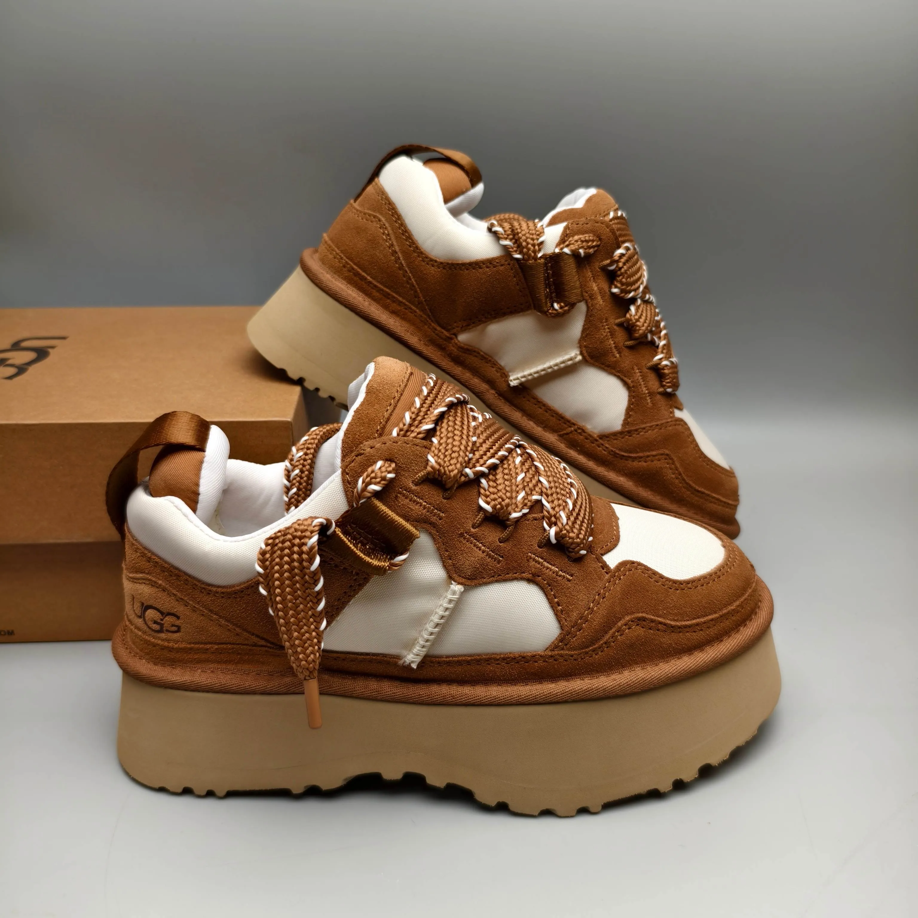 💰560 UGG sheepskin all-in-one snow boots 1541 thick-soled dad shoes, casual lace-up women's shoes, color: maroon, black, white, pink, matching size: 35-40